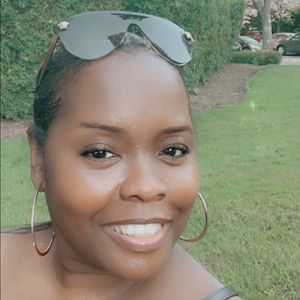 Meet your Posher, Faydra